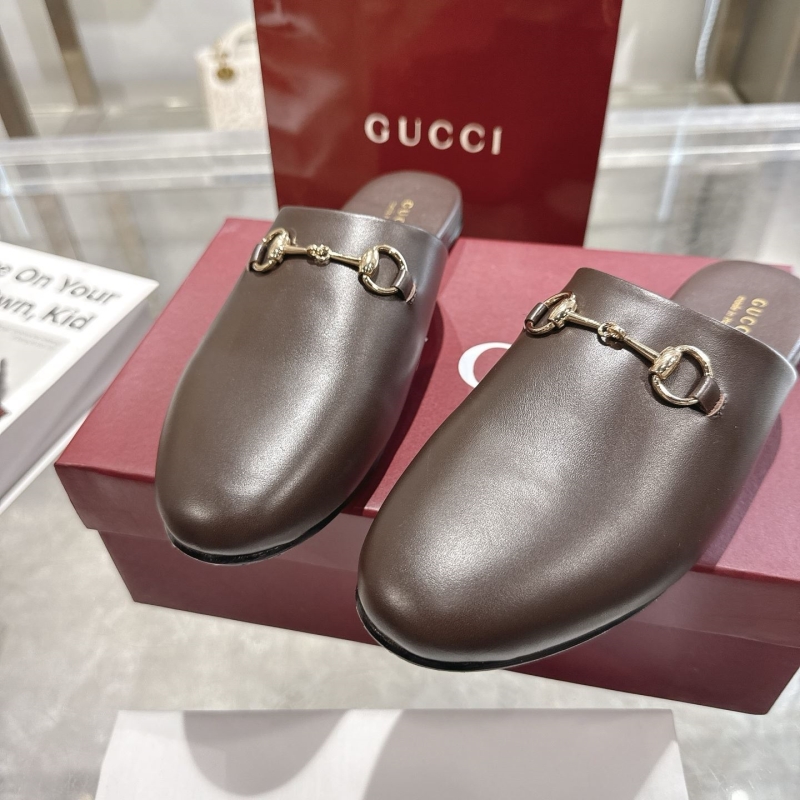 Gvc*1 slippers